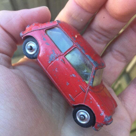Vintage 1960 Corgi Toys 225 Austin Seven Car Red - Picture 3 of 8